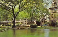 1964 IL University of Chicago CHI-17 Hull Court by  Bob Wyer postcard A60 picture