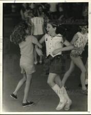 1971 Press Photo Girl Scouts dancing at scout park. - hpa09132 picture