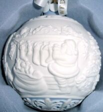 Wedgwood The Night Before Christmas White Jasper Ball Ornament Blue Trim New picture