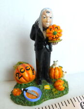 Dept 56 Village Halloween A Gravely Haunting  2004 Butler Ghoul Pumpkin 56.55240 picture