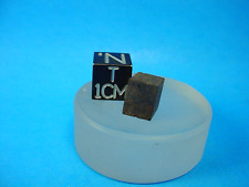 2004 NWA 2771 H5 Chondrite Low 390 grams TKW Northwest Africa 1.45 grams picture
