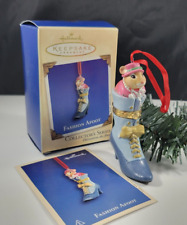 Vintage 2002 Fashion Afoot Boot Mouse Opens for Secret Gift  Christmas Ornament picture