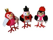 Target Spritz Valentine 2024 Fabric Birds ~ Queenie, Kingsley & Cherie picture