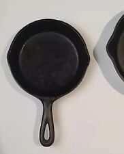 Cast Iron Skillet 6 Inch Frying Pan Double Spout Heat Rings picture