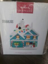 2022 New HALLMARK  Keepsake SNOOPY The MERRIEST HOUSE in TOWN New in box picture