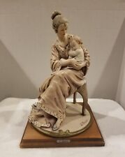 Giuseppe ARMANI 0623C “Mother with Child” Capodimonte Porcelain Figurine - 1983 picture