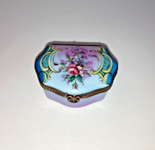 Vintage Limoges France Porcelain Hinged Trinket Box, Flowers Rehausse Main picture