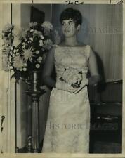 1967 Press Photo Debutante Miss Mary Constance Desobry - noa90142 picture
