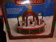 VINTAGE CHRISTMAS FANTASY WONDERLAND MICE DANCING SINGING CAROLERS 1998 WITH BOX picture