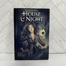 House of Night - Legacy Hardcover New picture