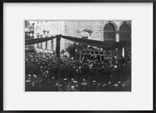Photo: Wilhelm Richard Wagner, 1813-1883;scene at funeral;crowd around hearse, 1 picture