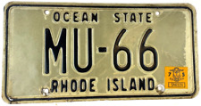 Vintage 1975 Rhode Island License Plate Car Garage Man Cave Collector Decor picture