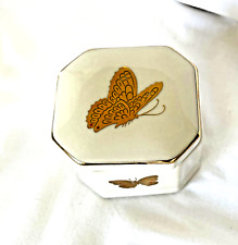 White w/ Gilding Gold Butterfly Vanity Porcelain Trinket Box 2.5