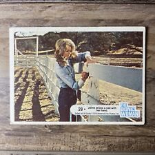1976 Donruss Bionic Woman #28 Jamie Drives A Nail With Her Hand Vtg Trading Card picture