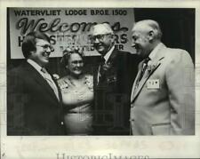 1981 Press Photo Watervliet, New York Elk Lodge 1500 members talk at meeting picture