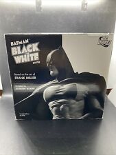 DC Direct  Batman Black & White Statue  Frank Miller Limited Edition 2605/5700 picture
