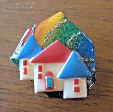 House Pin  by Lucinda   Beautiful  Sparkly picture