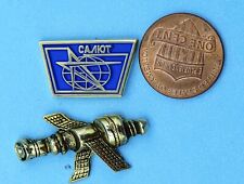 Salyut PIN Pair '89 vtg Soviet Space Station USSR Program CCCP picture