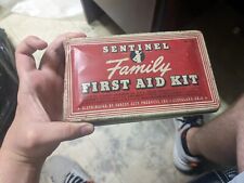 antique first aid kit picture