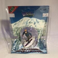 Lemax Christmas 1996 CROSS COUNTRY SKIING #62170 NRFP Vail Village Retired 2003 picture