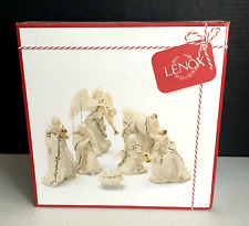 Lenox Holiday Christmas  7-Piece Mini Nativity Set Ivory Gold Holly 4