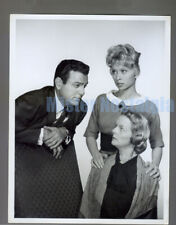 Vintage Photo 1960 Mike Connors Cynthia Chenault Tightrope picture