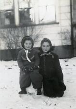 N339 Vtg Photo TWO BEAUTIFUL CHILDREN c 1951 picture