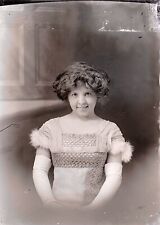Antique GLASS PHOTO NEGATIVE - DELIGHTFULLY HAPPY GIRL IN SNAPPY DRESS - 5 x 7 picture