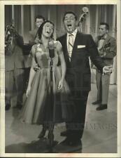 1958 Press Photo Louis Prima and Keely Smith in 