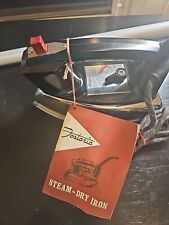Vintage  Fostoria Steam Iron Looks Like It Was Never Used Made In USA  picture