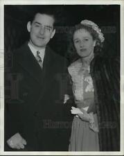 1953 Press Photo Mr. and Mrs. John Hay (