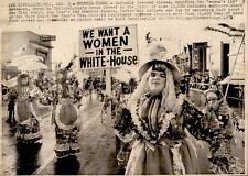 LG974 1971 AP Wire Photo NEW YEAR'S MUMMERS MARCH SPOOFING WOMEN'S LIB MOVEMENT picture