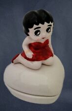 Vintage Betty Boop Ceramic Trinket Box  Dish Lid By Vandor 1990 Heart Shape Red  picture