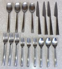 17 PIECE LOT OF GS GOURMET SETTINGS 18/8 STAINLESS FLATWARE - SOHO PATTERN picture