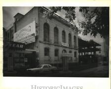 1994 Press Photo Exterior Of New Orleans Athletic Club, 222 North Rampart Street picture