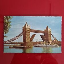 CPA circulée 1970 - ENGLAND - LONDON - TOWER BRIDGE picture