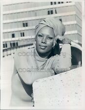 1975 Press Photo African American Actress Janet DuBois picture
