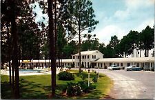 Kingswood Inn Motel Perry FL Antique Cars Swimming Pool Trees VTG Postcard UNP picture