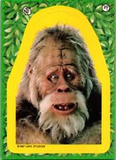 1987 Topps Harry and the Hendersons #20 (Harry looking startled) Stickers picture
