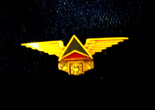 Delta airlines 35 years employee service award pin, w 3  diamonds? marked 10k picture