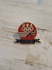 1972 SAPPORO JAPAN WINTER OLYMPICS PIN USA OLYMPIC PIN BADGE  he picture