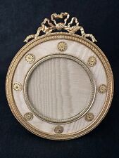 ANTIQUE FRENCH PICTURE FRAME WITH ELEGANT DETAILS picture
