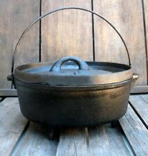 Vintage Chuck Wagon Dutch Oven #8 Cast Iron 3 Qt Footed Camp Fire Kettle & Lid picture