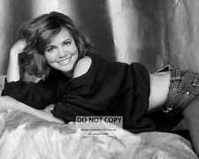 ACTRESS SALLY FIELD - 8X10 PUBLICITY PHOTO (WW309) picture