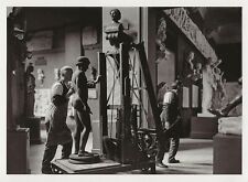 Postcard Workers Move Plaster Cast Sculpture Art Institute Chicago c1900-30 MNT picture
