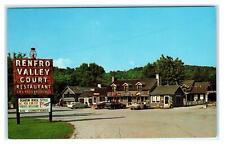 MT VERNON, KY  ~Roadside RENFRO VALLEY LODGE  c1950s Rockcastle County Postcard picture