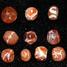 Lot Sale 10 Ancient Etched Carnelian Beads with Rare Patterns In Good Condition picture