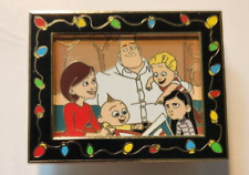 Disney Pin DSSH DSF PP The Incredibles Family Portrait Christmas Holidays LE 300 picture