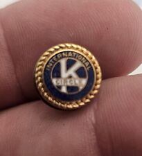 VTG Lapel Pinback Hat Pin Gold Tone Kiwanis International Blue Pin Round  picture