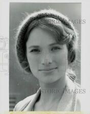 1972 Press Photo Actress Sandra Morgan - kfa12697 picture